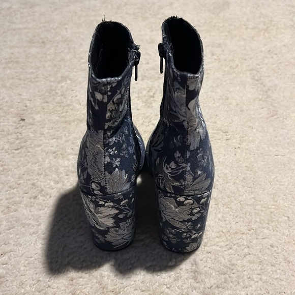 Merona 6.5 Blue & Metallic Floral Booties - Picture 3 of 4